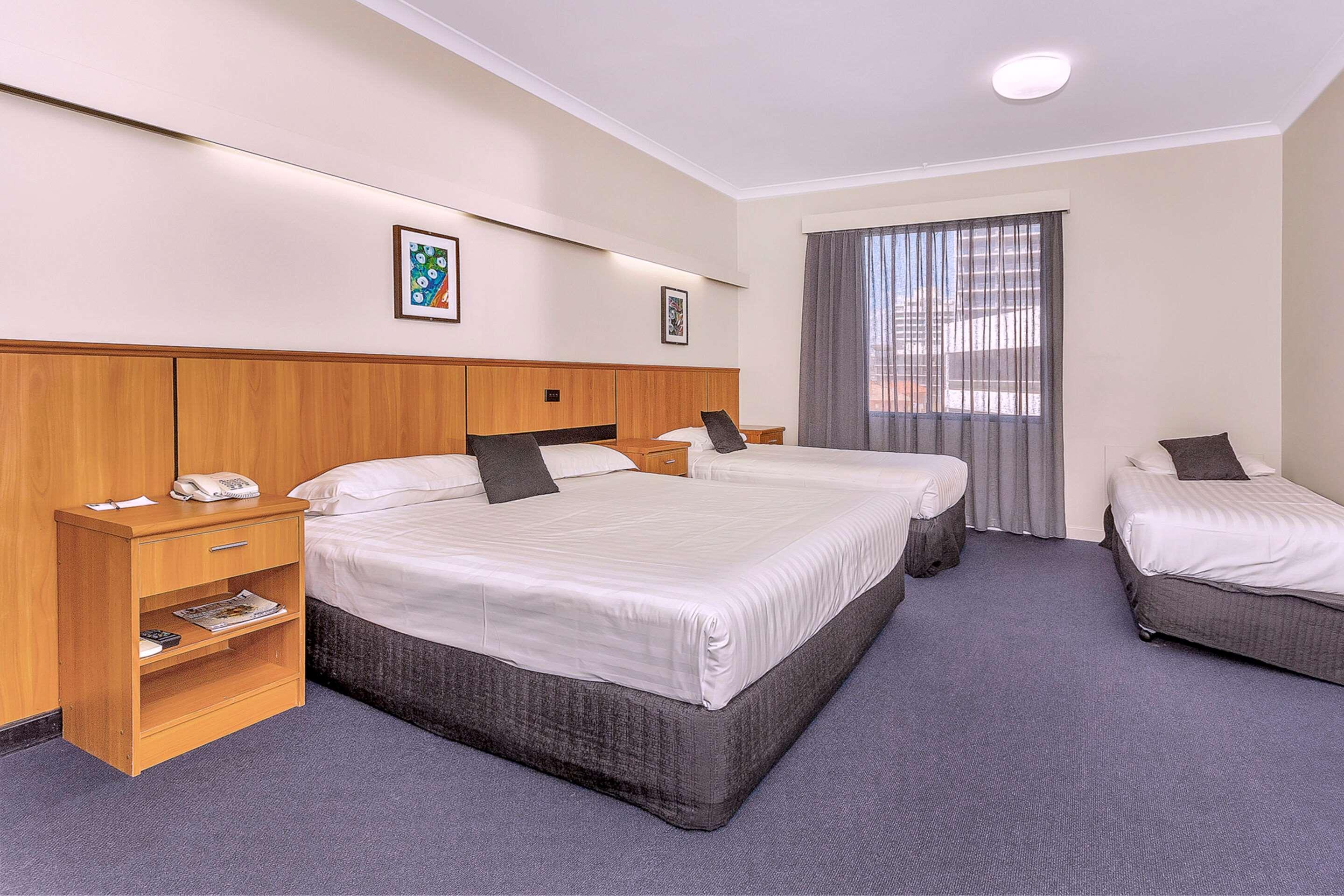 Metro Hotel Perth City Экстерьер фото